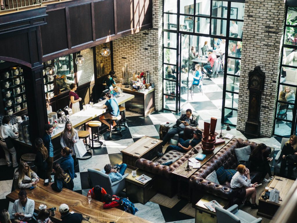 A cafe full of patrons